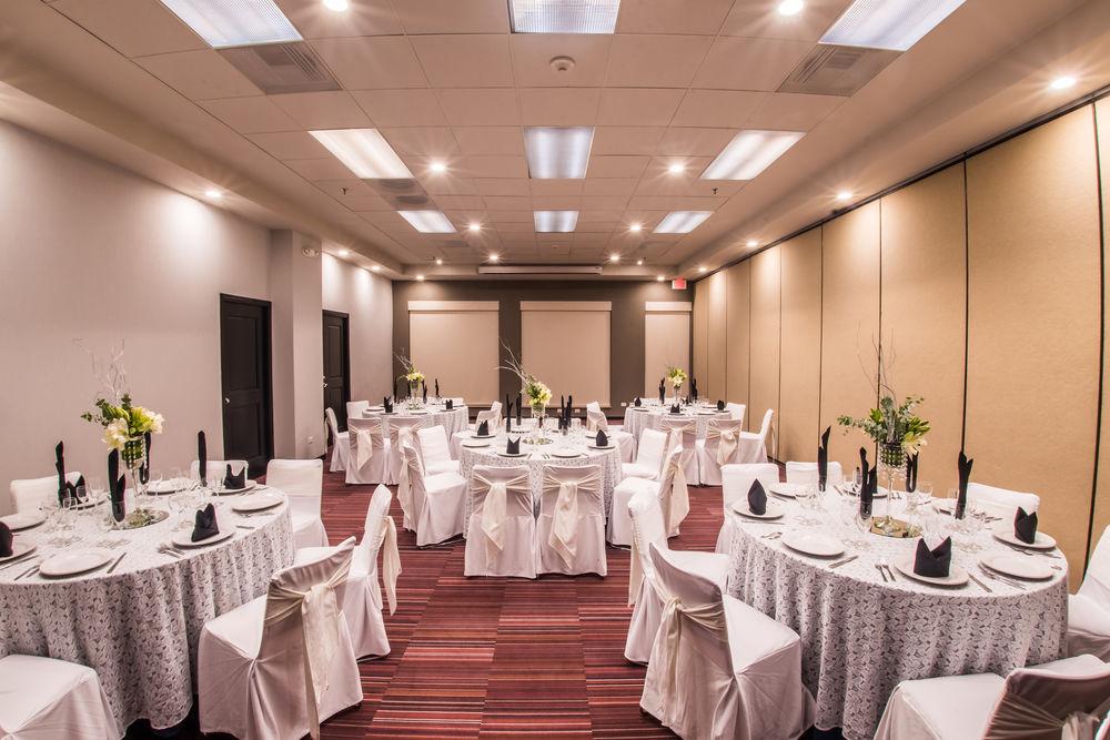 Courtyard By Marriott San Luis Potosi Hotel Exterior photo