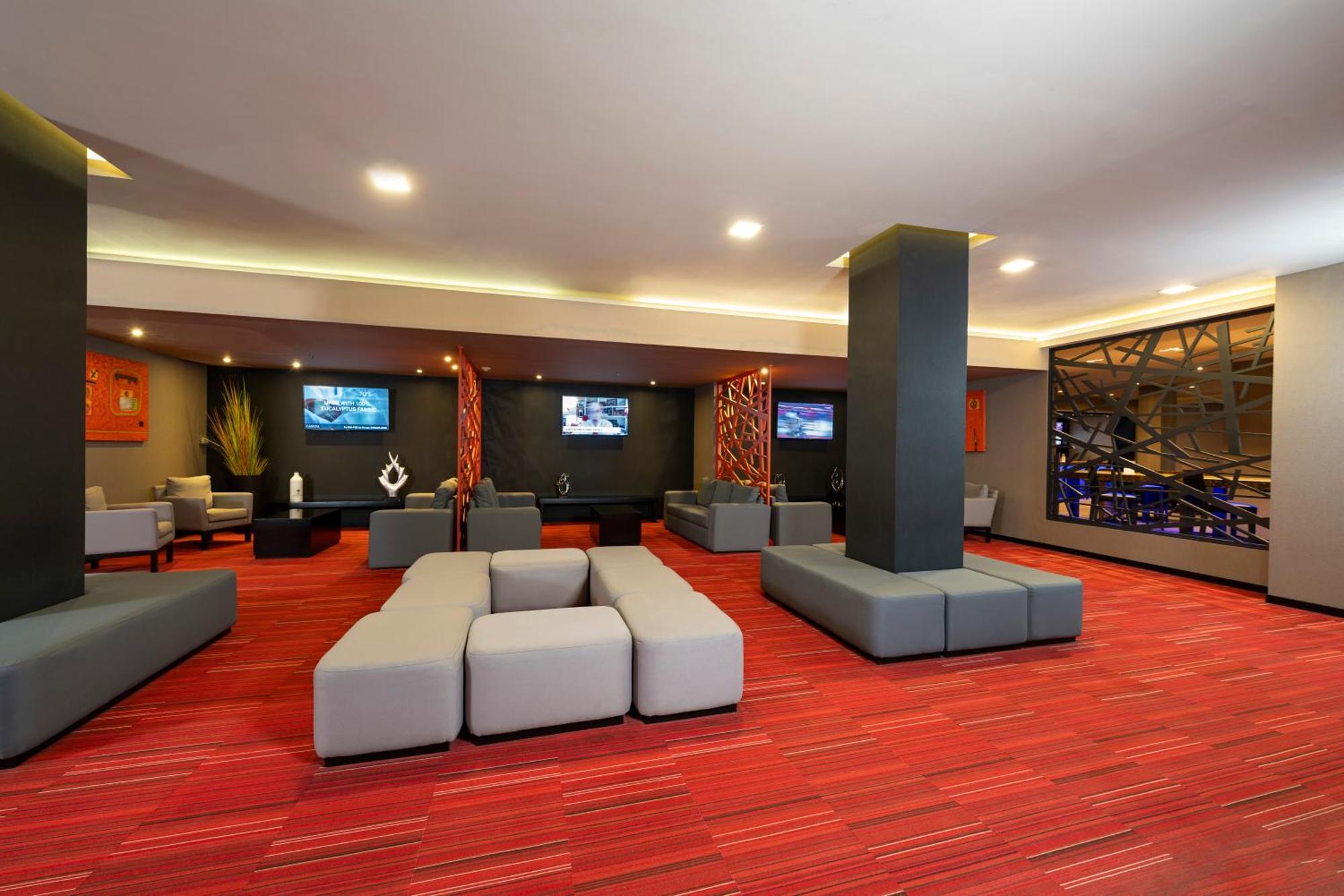 Courtyard By Marriott San Luis Potosi Hotel Exterior photo
